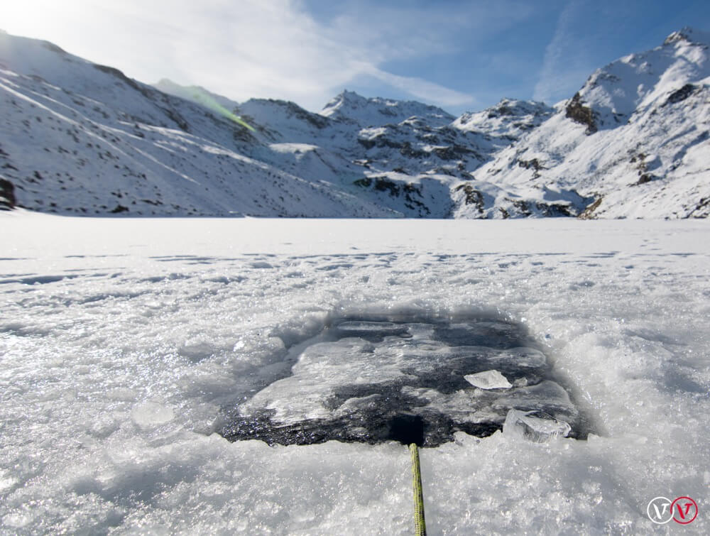 Plongée sous glace